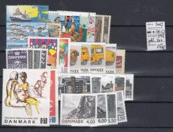 Ugeauktion 877 - Årssæt 2000 - 2004 #97022